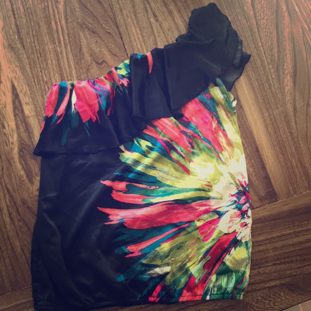 One shoulder blouse